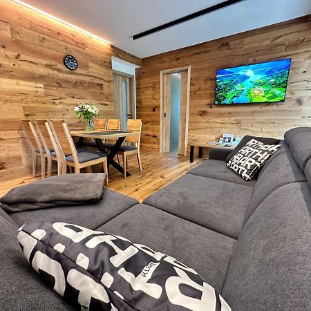 Apartmany Barth Holiday - Rezidence Maj بيتس بود سنيزكو المظهر الخارجي الصورة