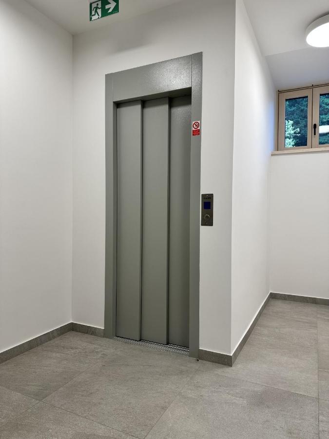 Apartmany Barth Holiday - Rezidence Maj بيتس بود سنيزكو المظهر الخارجي الصورة