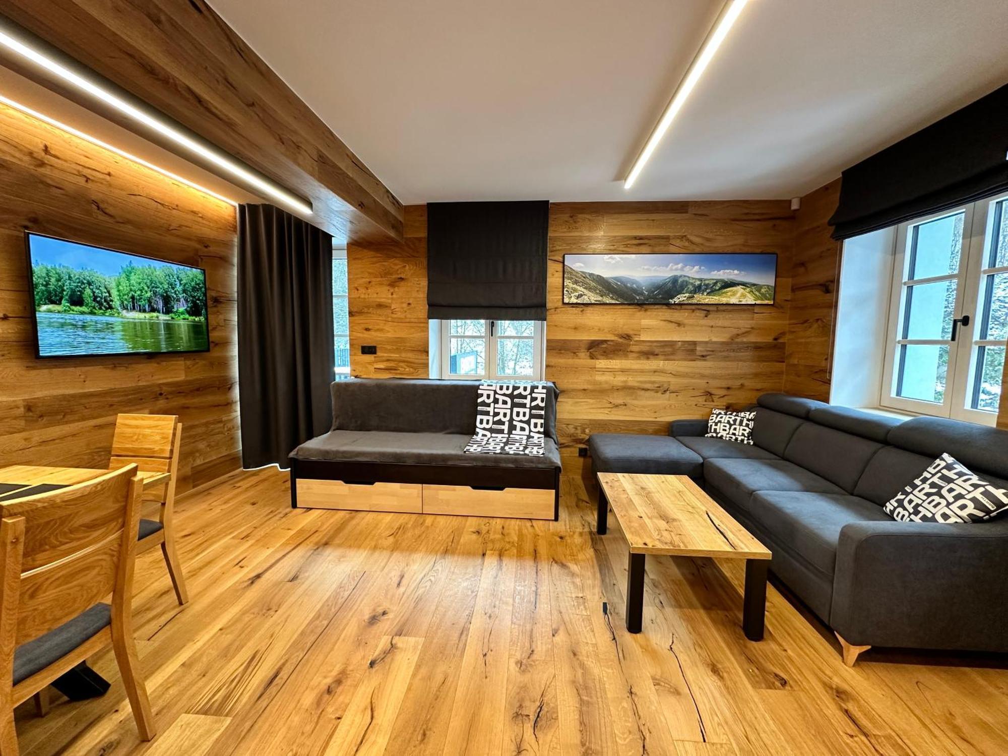 Apartmany Barth Holiday - Rezidence Maj بيتس بود سنيزكو المظهر الخارجي الصورة